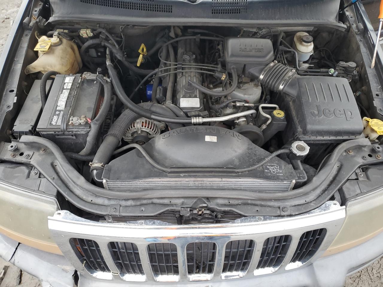 2002 Jeep Grand Cherokee - Image 12