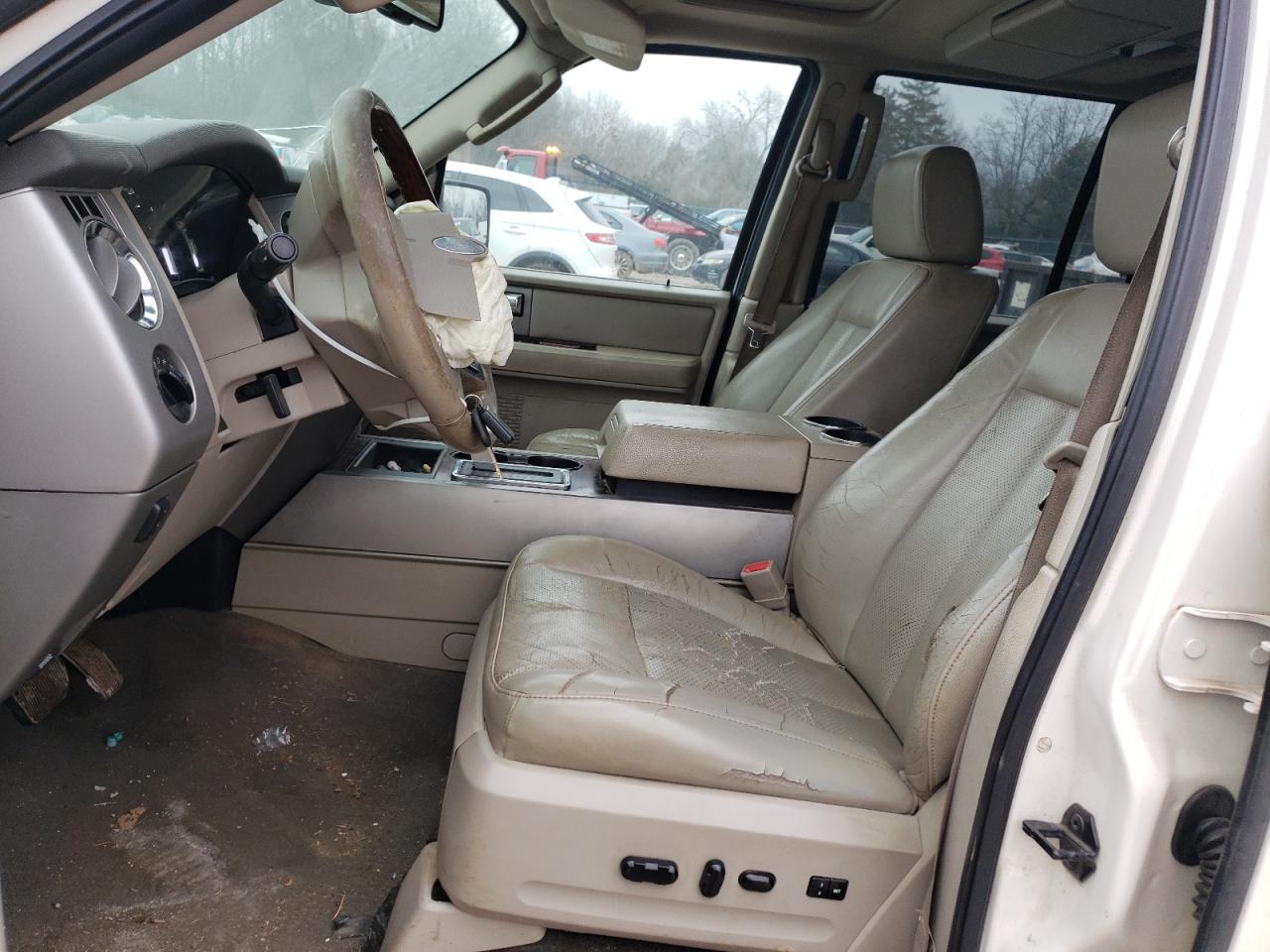 2007 Ford Expedition - Image 7