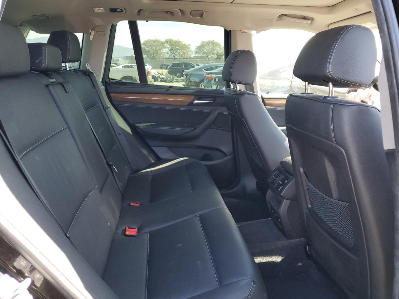 2011 BMW X3 - Image 11