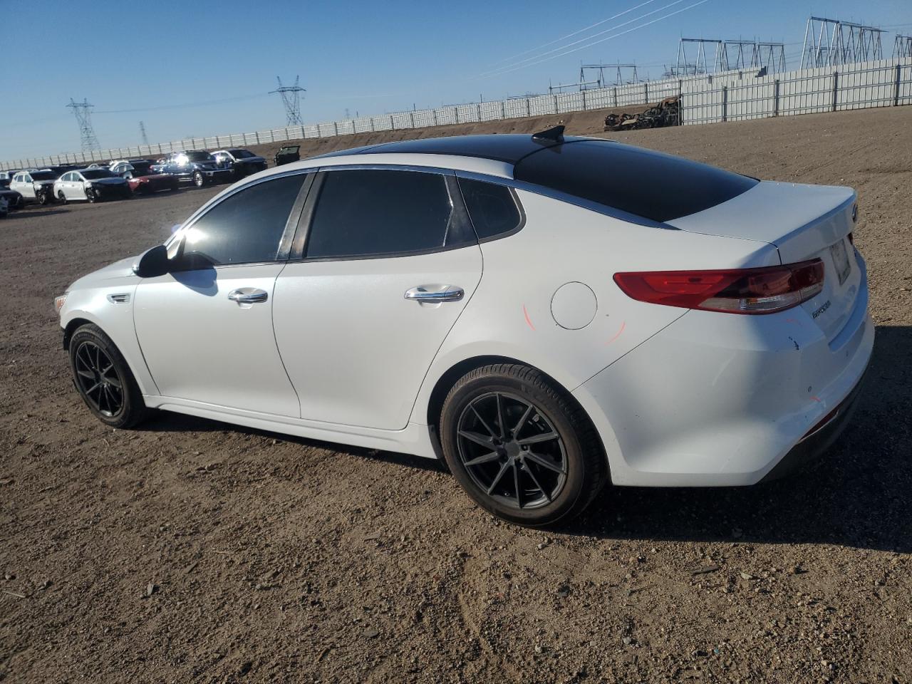 2016 Kia Optima - Image 2