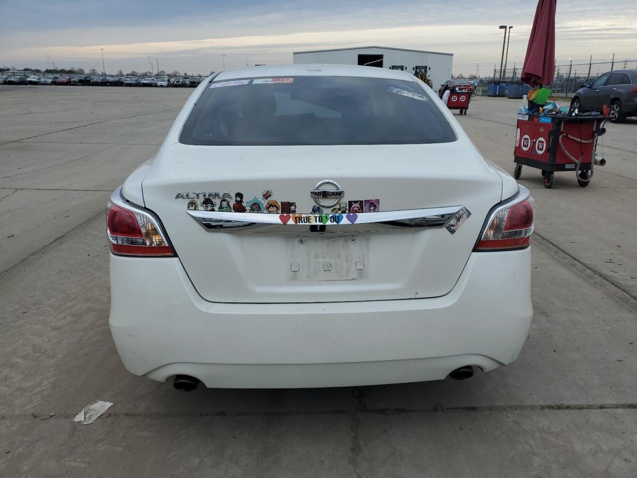 2015 Nissan Altima - Image 6
