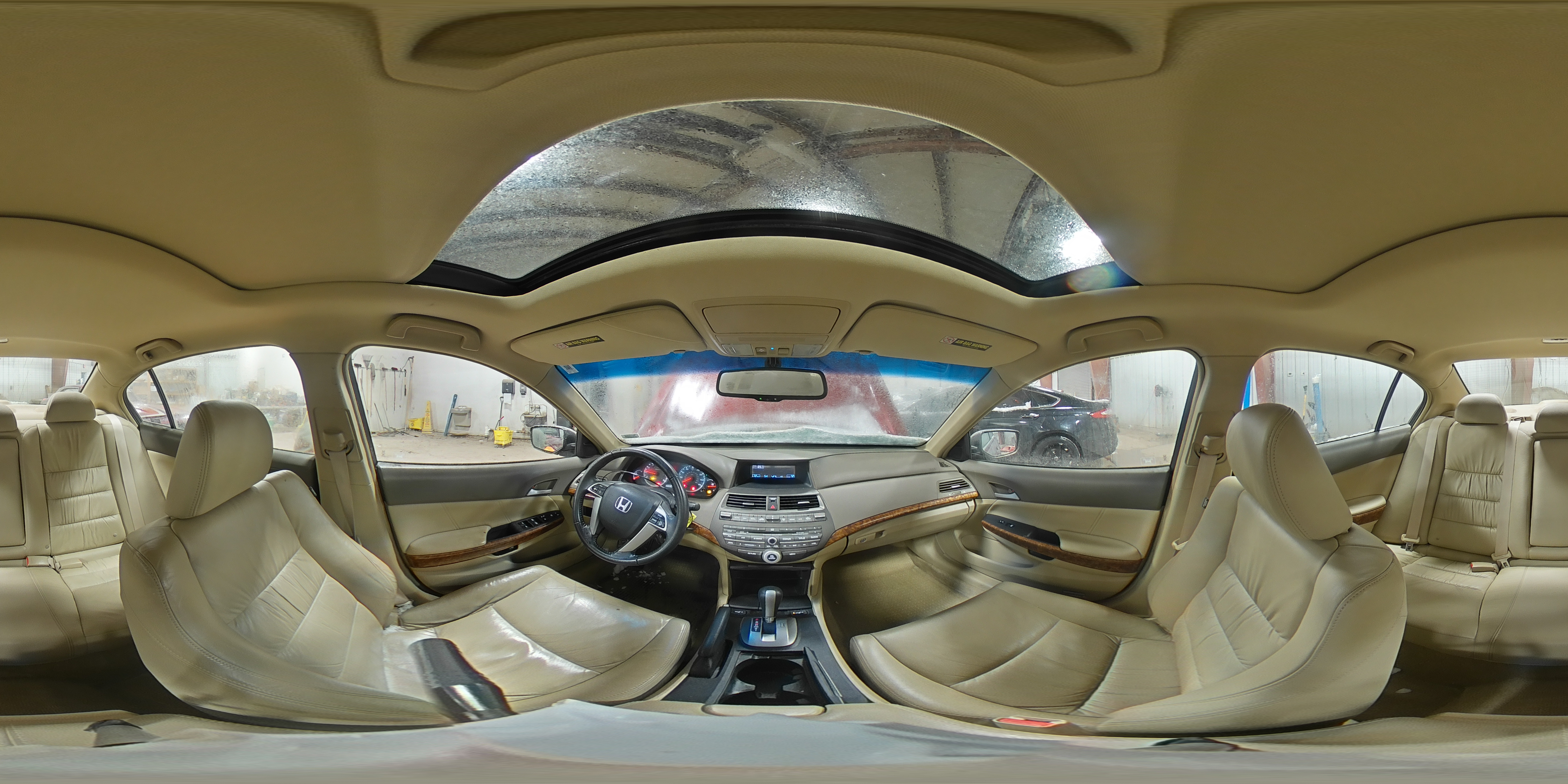 2009 Honda Accord - Image 13