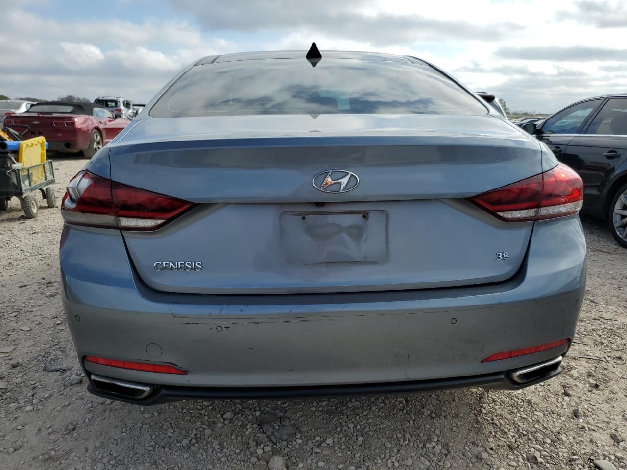 2015 Hyundai Genesis 3.8L VIN: KMHGN4JE3FU038644 Lot: 43924125