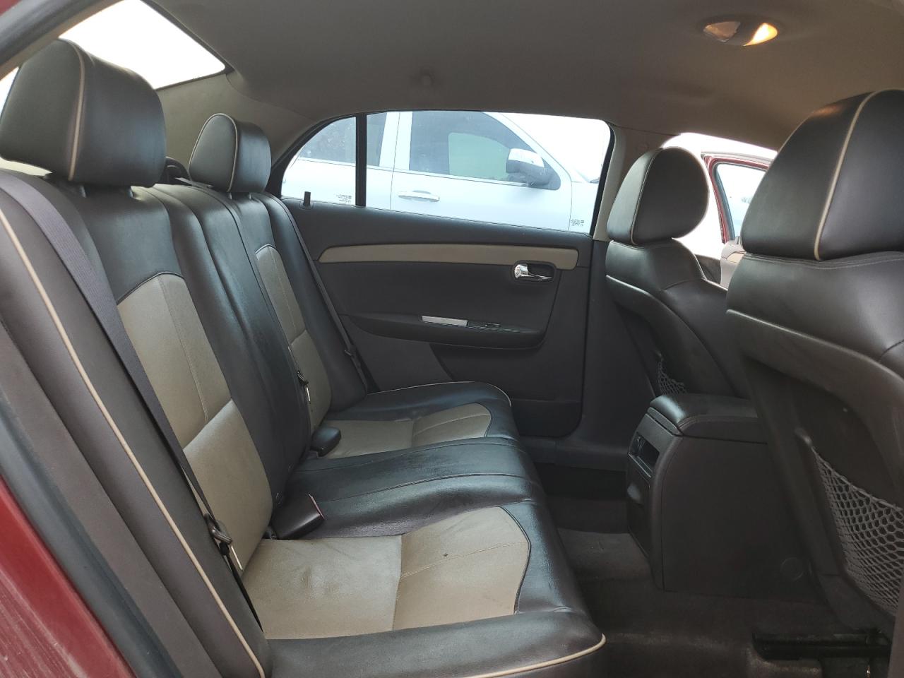 2010 Chevrolet Malibu - Image 10
