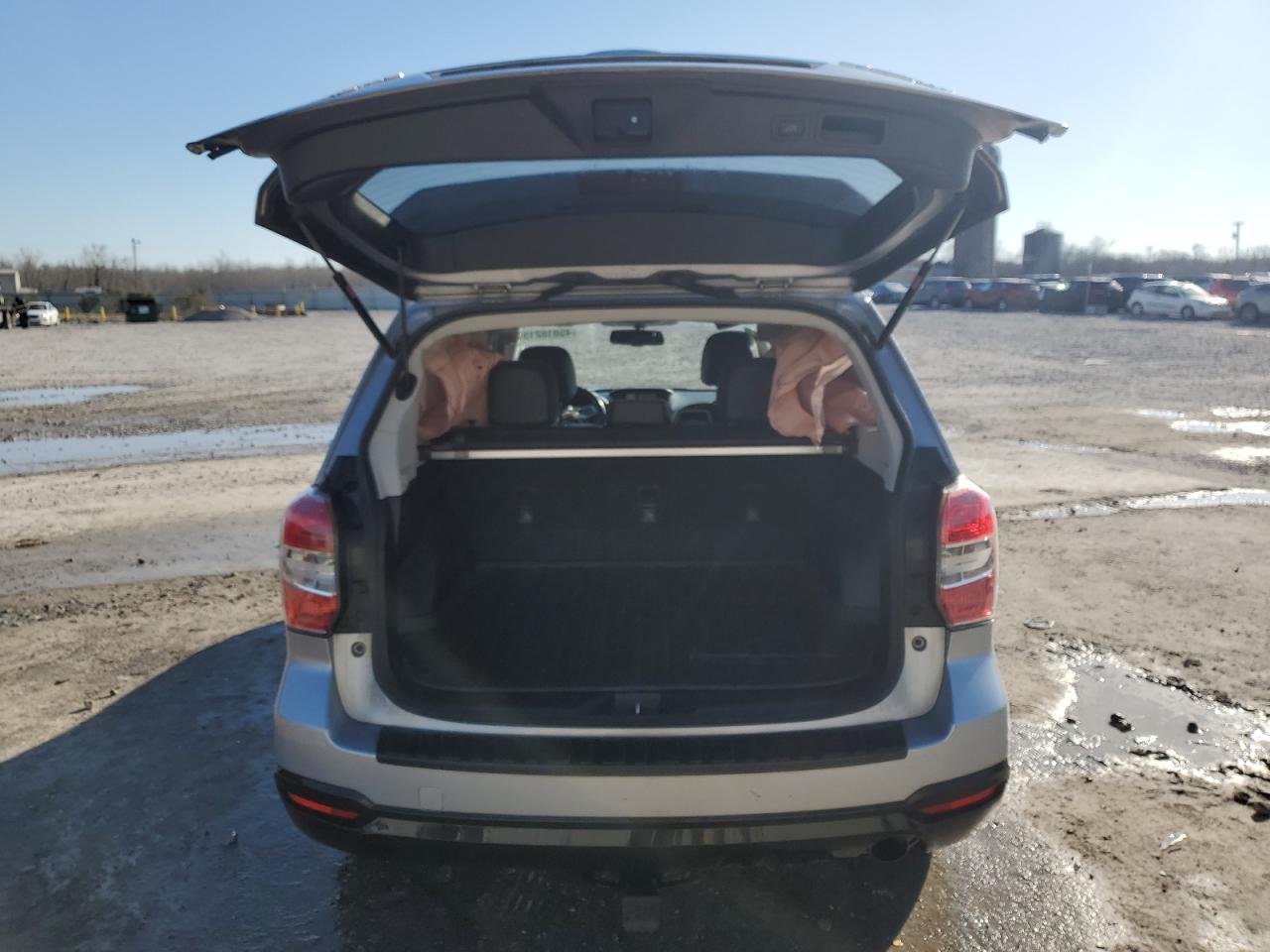 2014 Subaru Forester - Image 6
