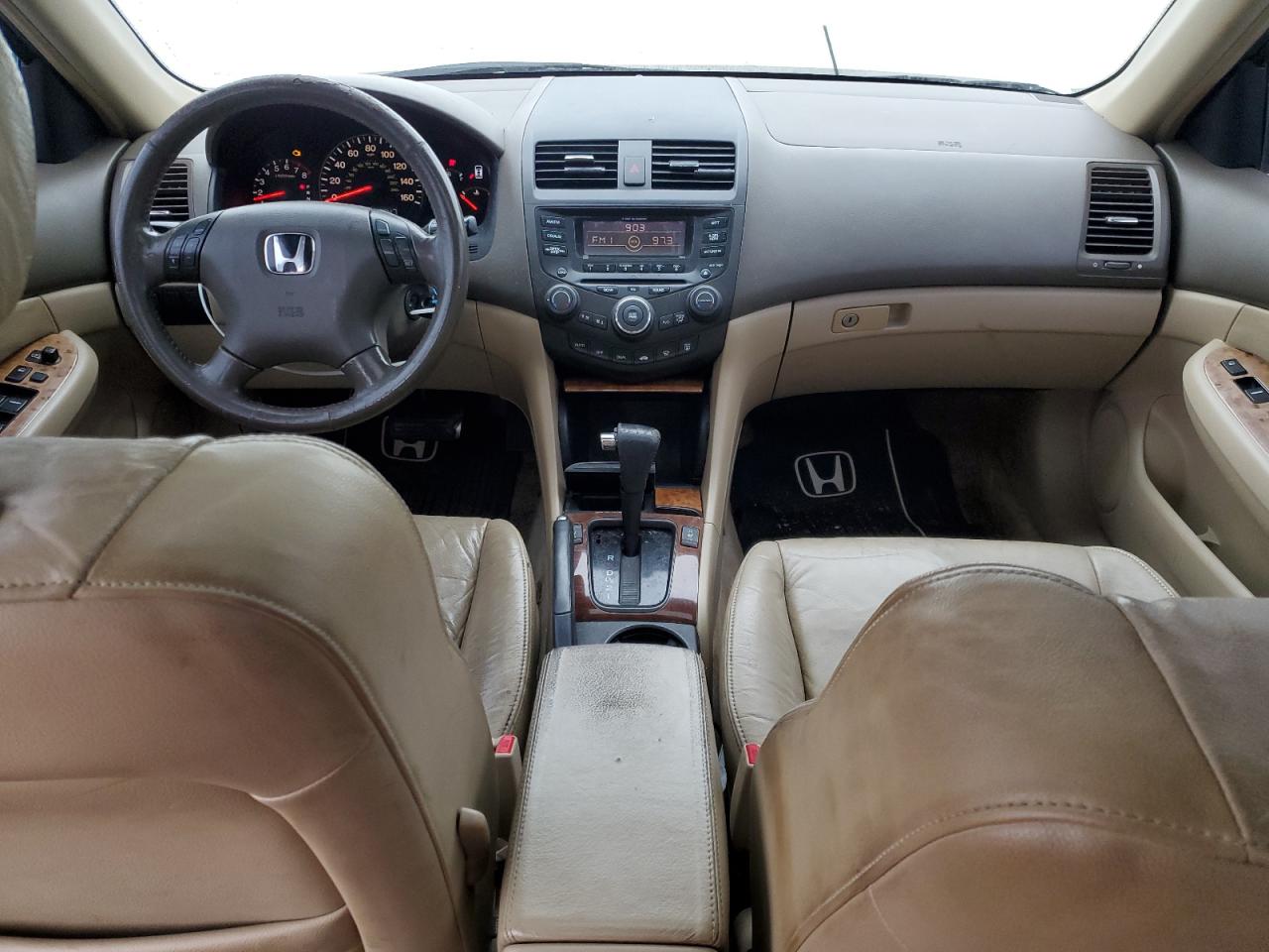 2003 Honda Accord - Image 8