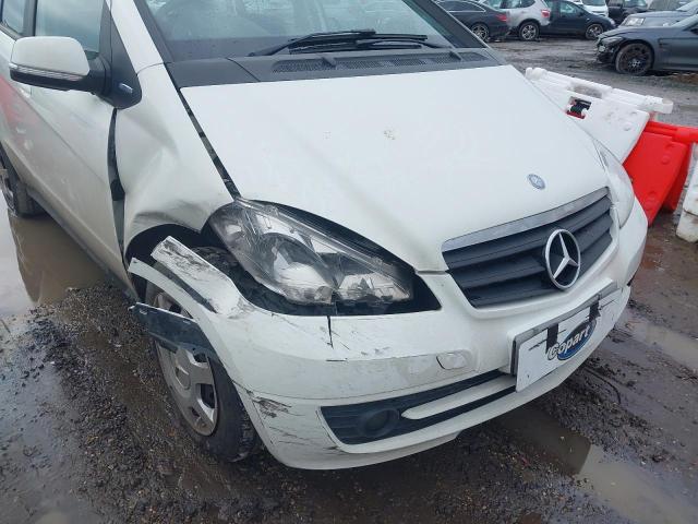 2012 MERCEDES BENZ A160 BLUEE