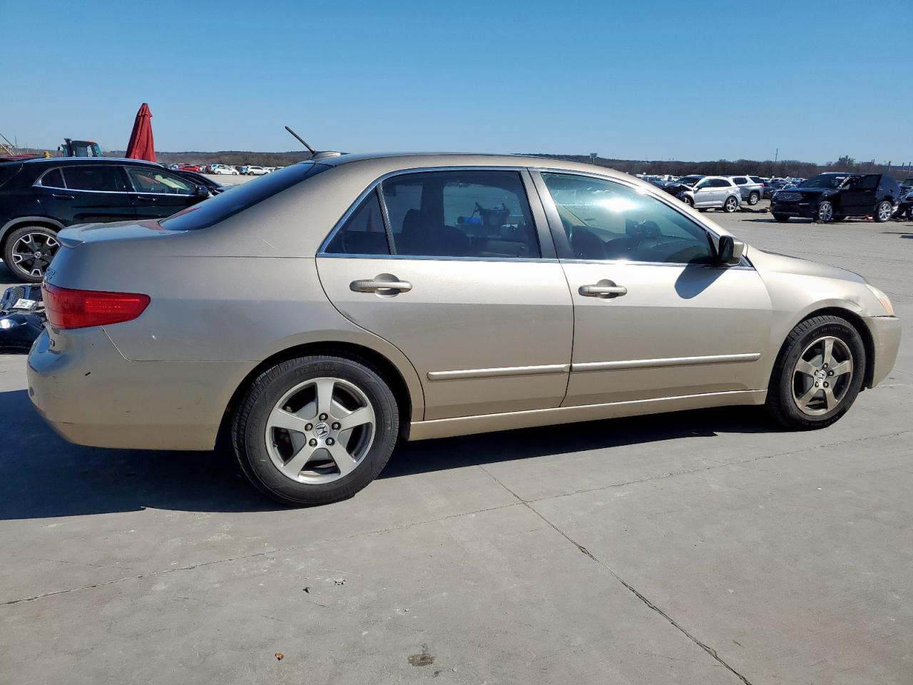 2005 Honda Accord - Image 3