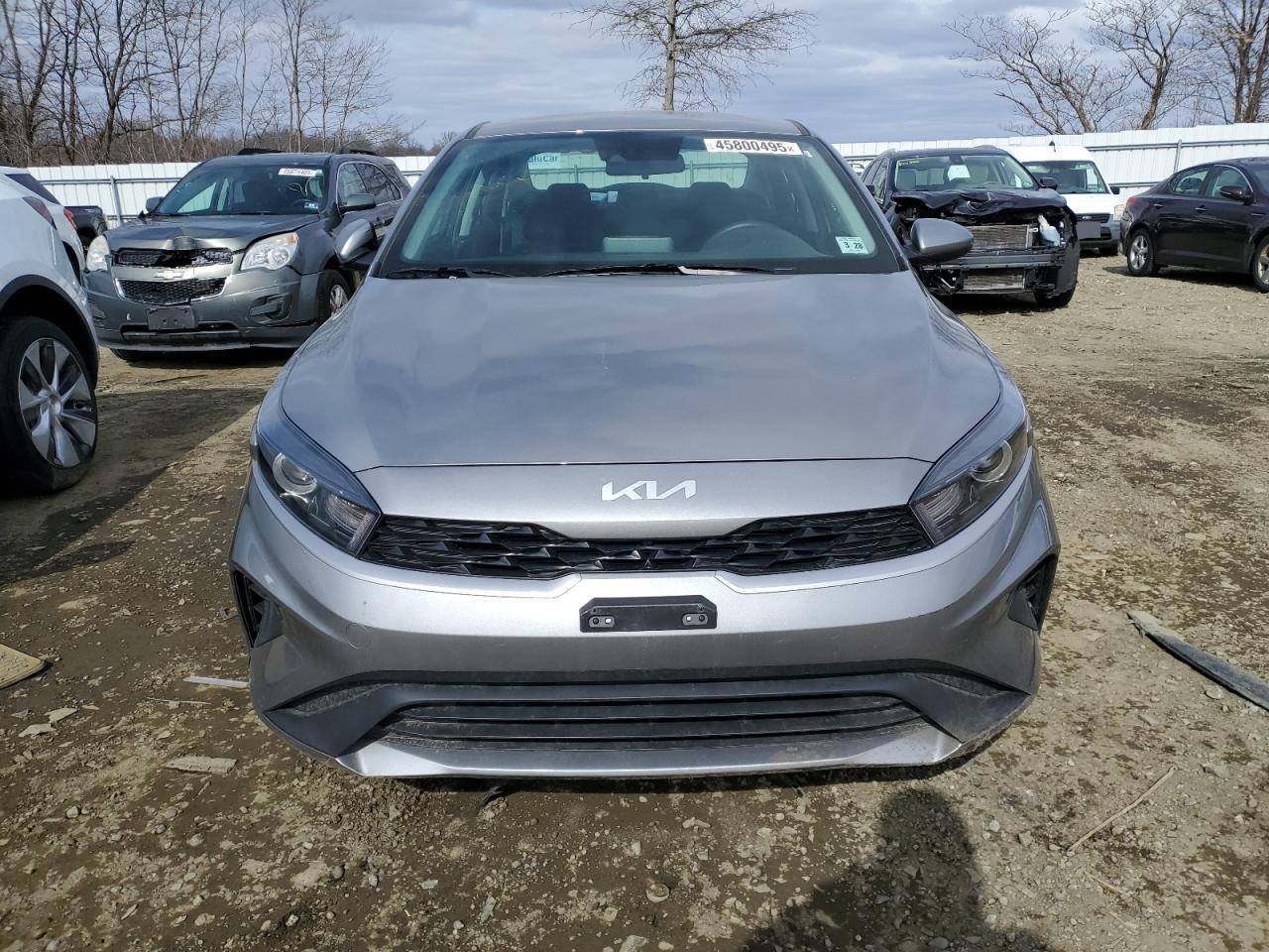 2023 Kia Forte - Image 5