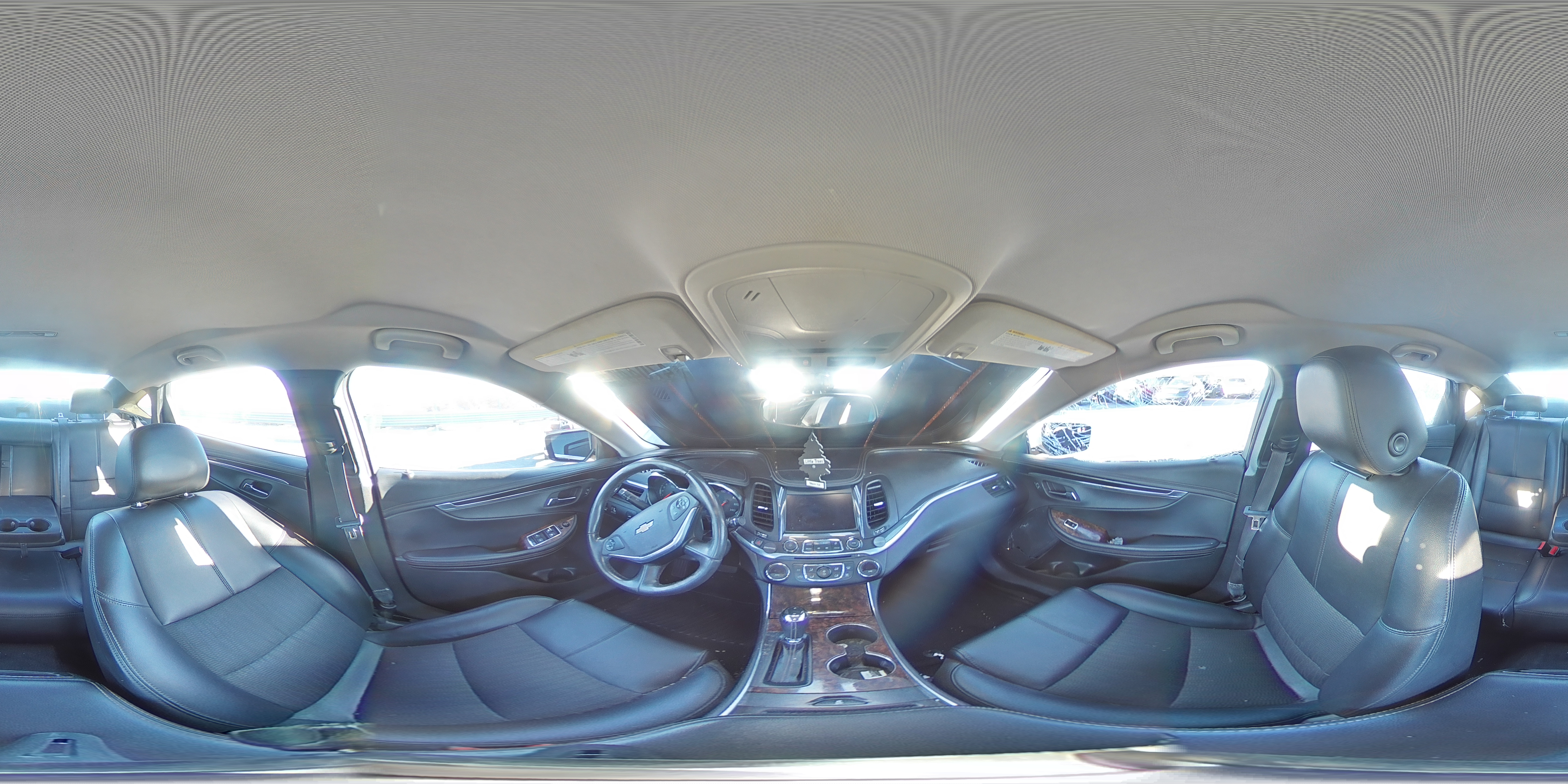 2015 Chevrolet Impala - Image 13