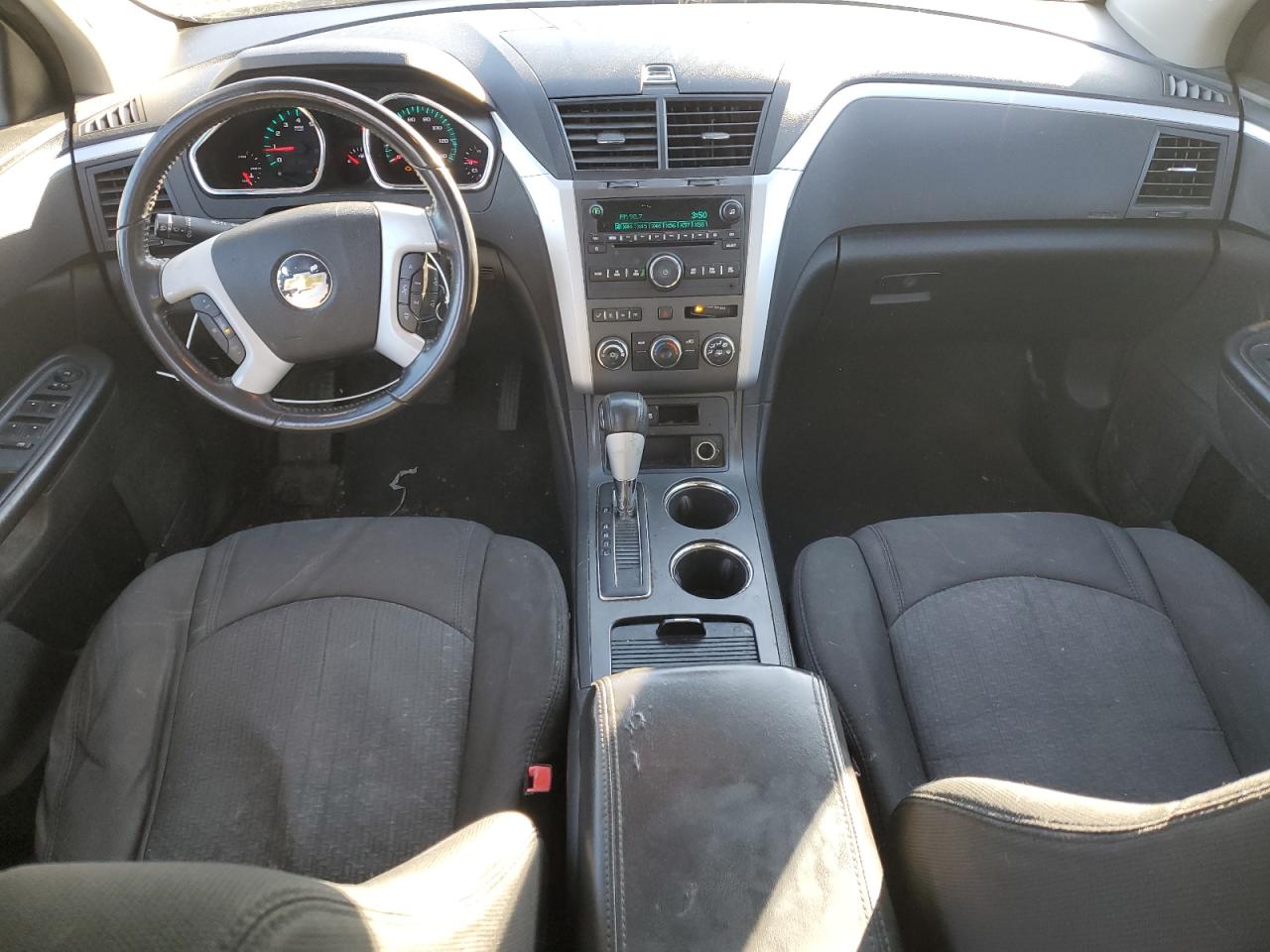 2011 Chevrolet Traverse - Image 8