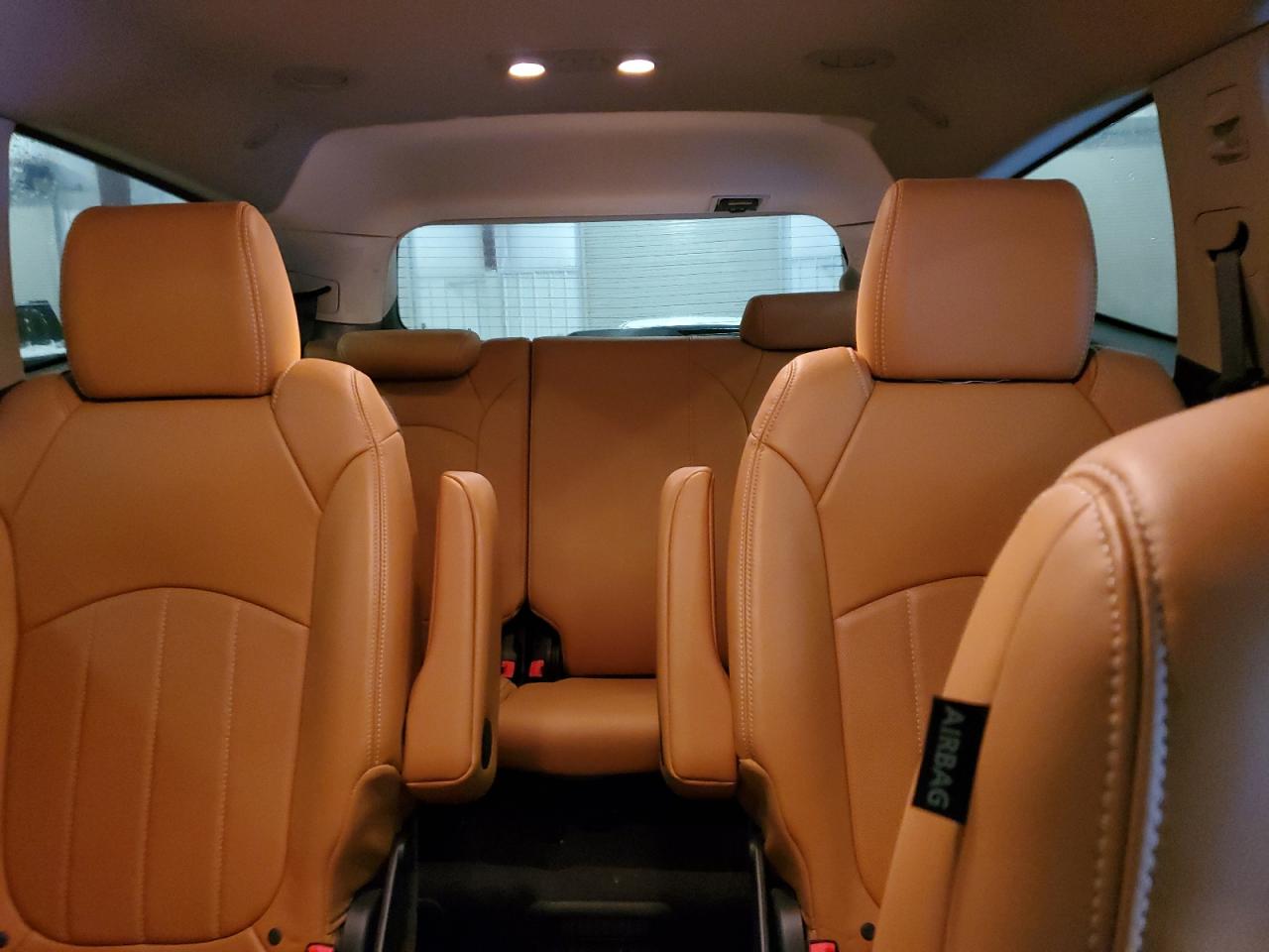 2013 Chevrolet Traverse - Image 10