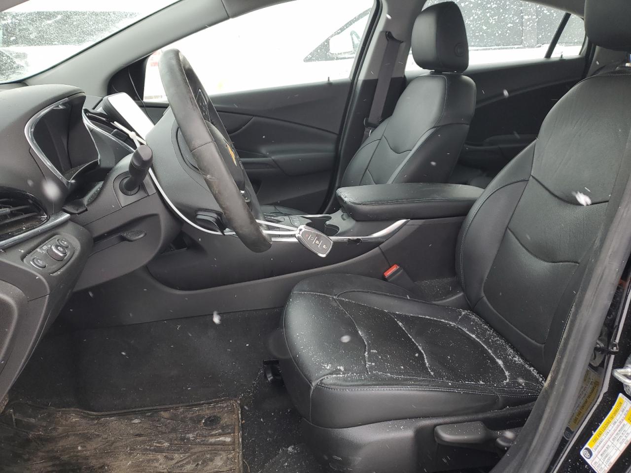2017 Chevrolet Volt - Image 7
