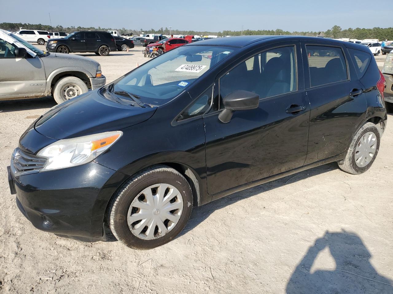 2015 Nissan Versa - Image 1