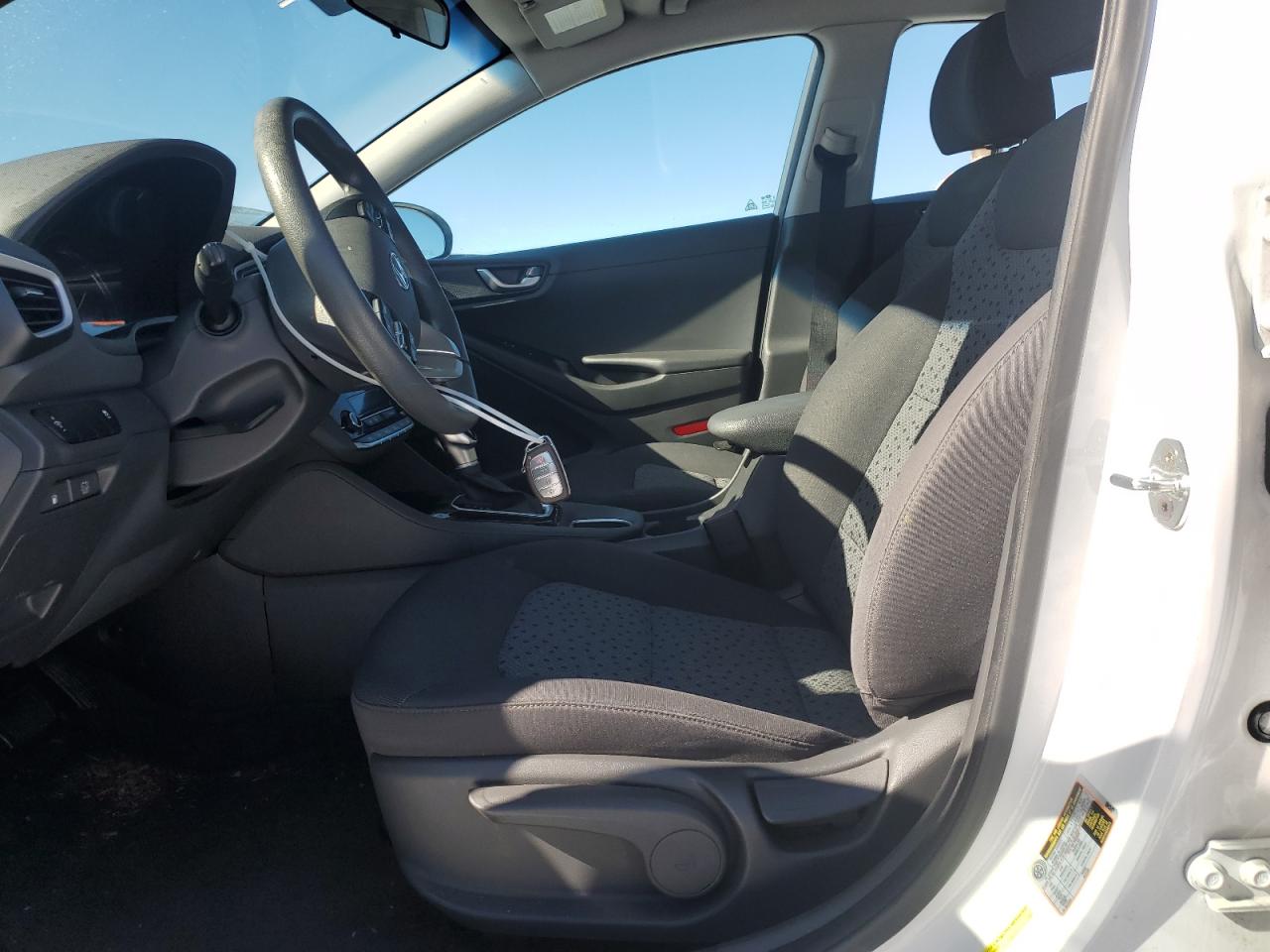 2018 Hyundai IONIQ - Image 7