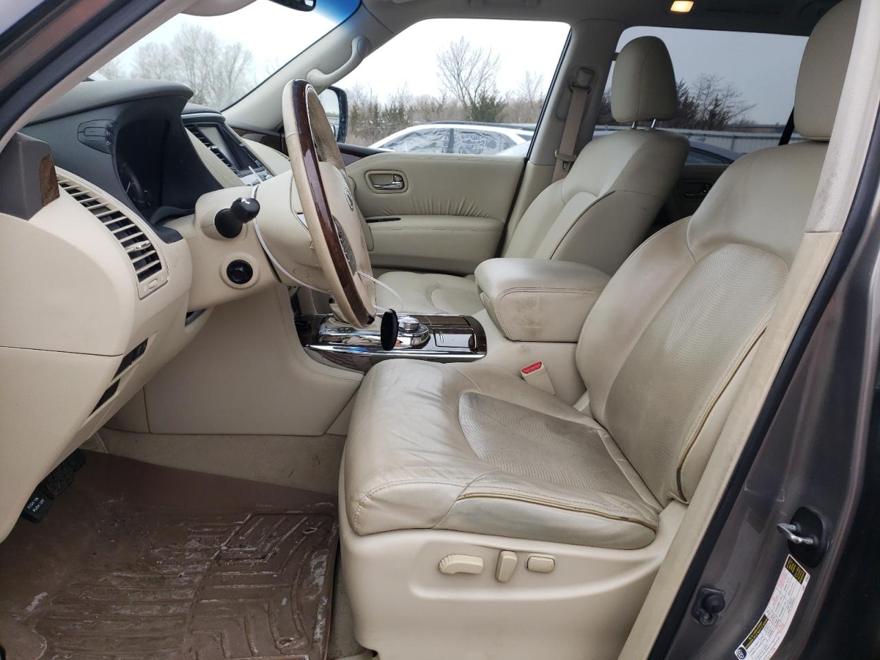2016 Infiniti QX80 - Image 7
