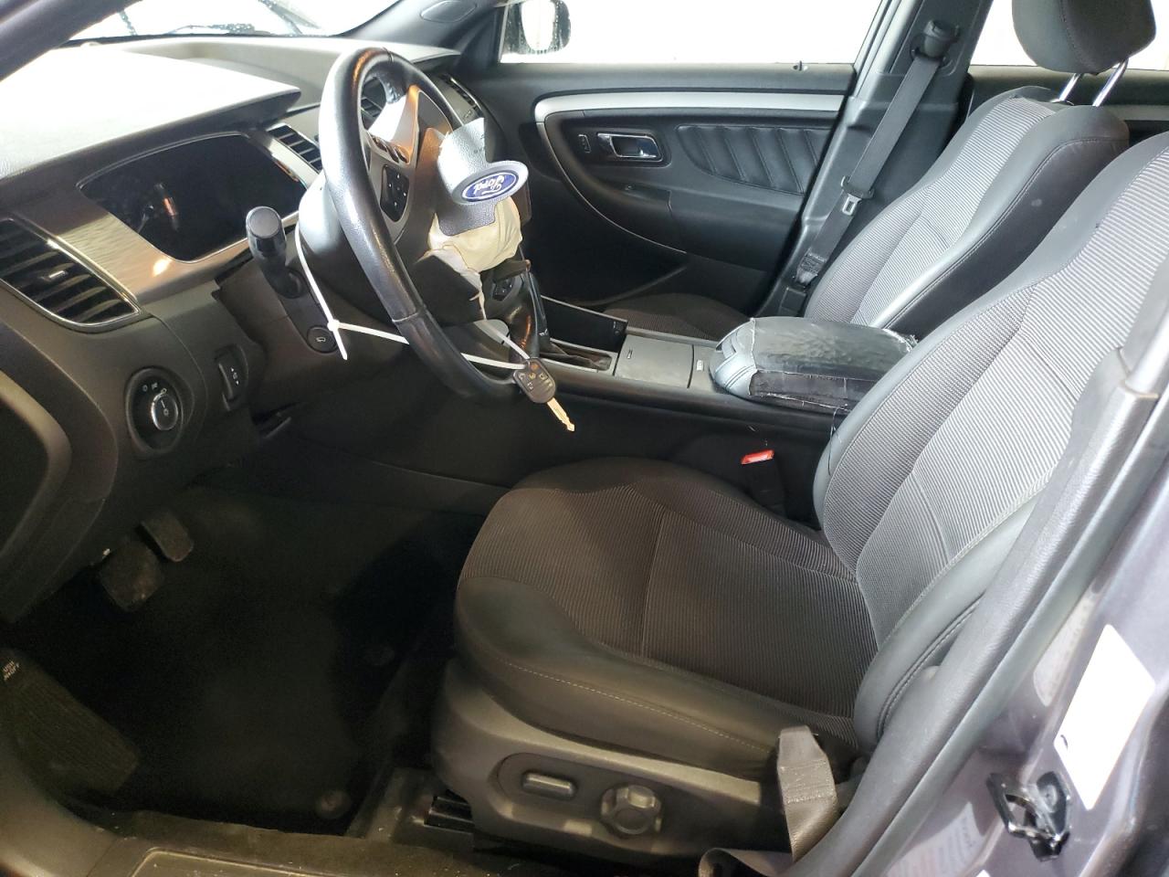 2014 Ford Taurus - Image 7