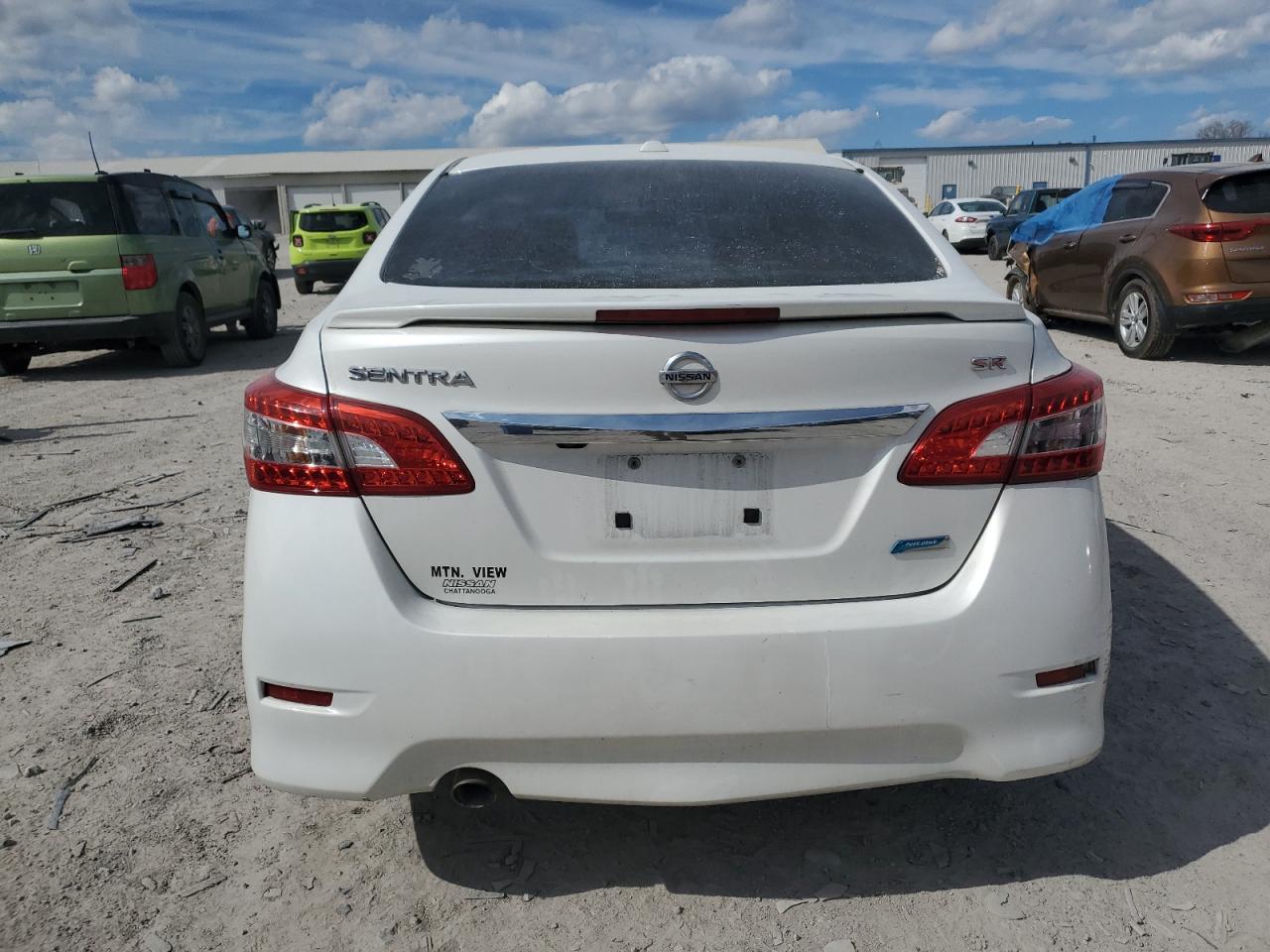 2013 Nissan Sentra - Image 6