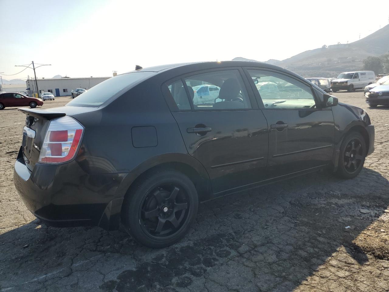 2011 Nissan Sentra - Image 3