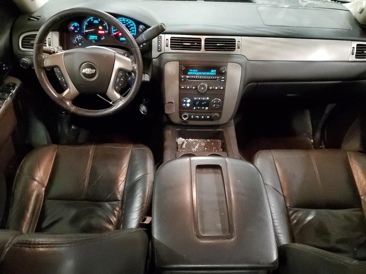 2013 Chevrolet Silverado - Image 8