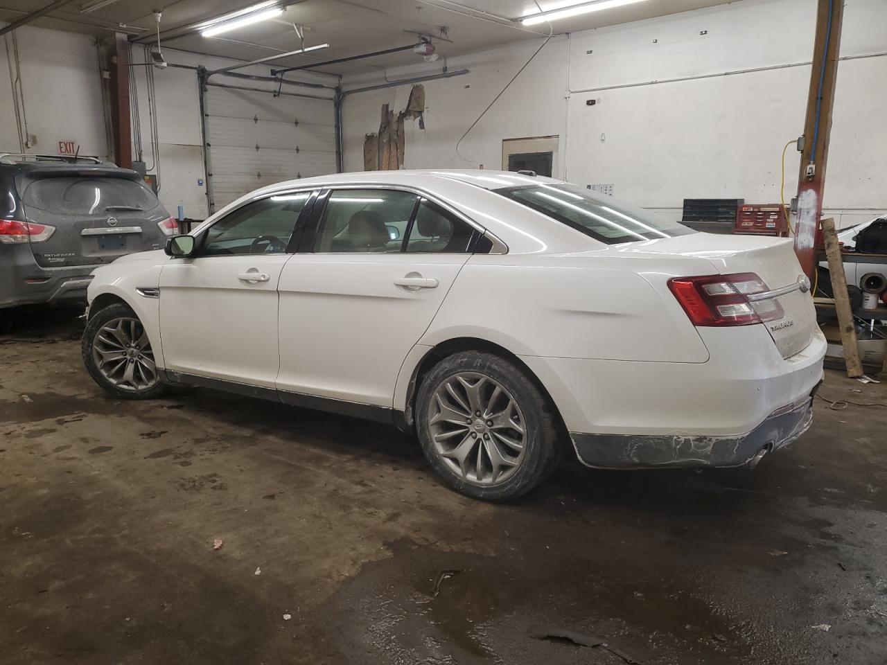 2013 Ford Taurus - Image 2