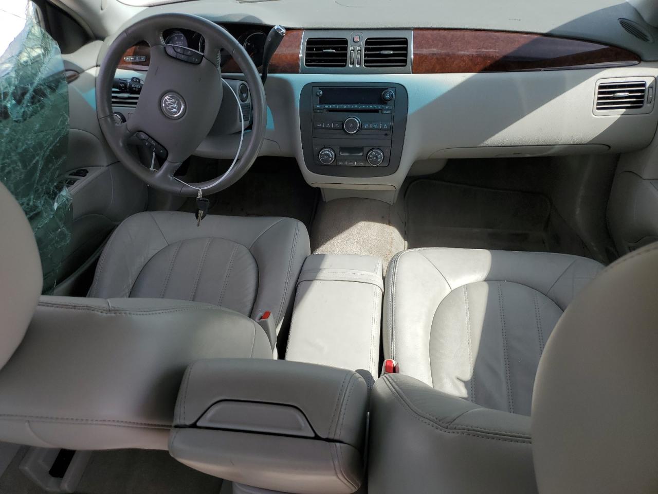 2011 Buick Lucerne - Image 8