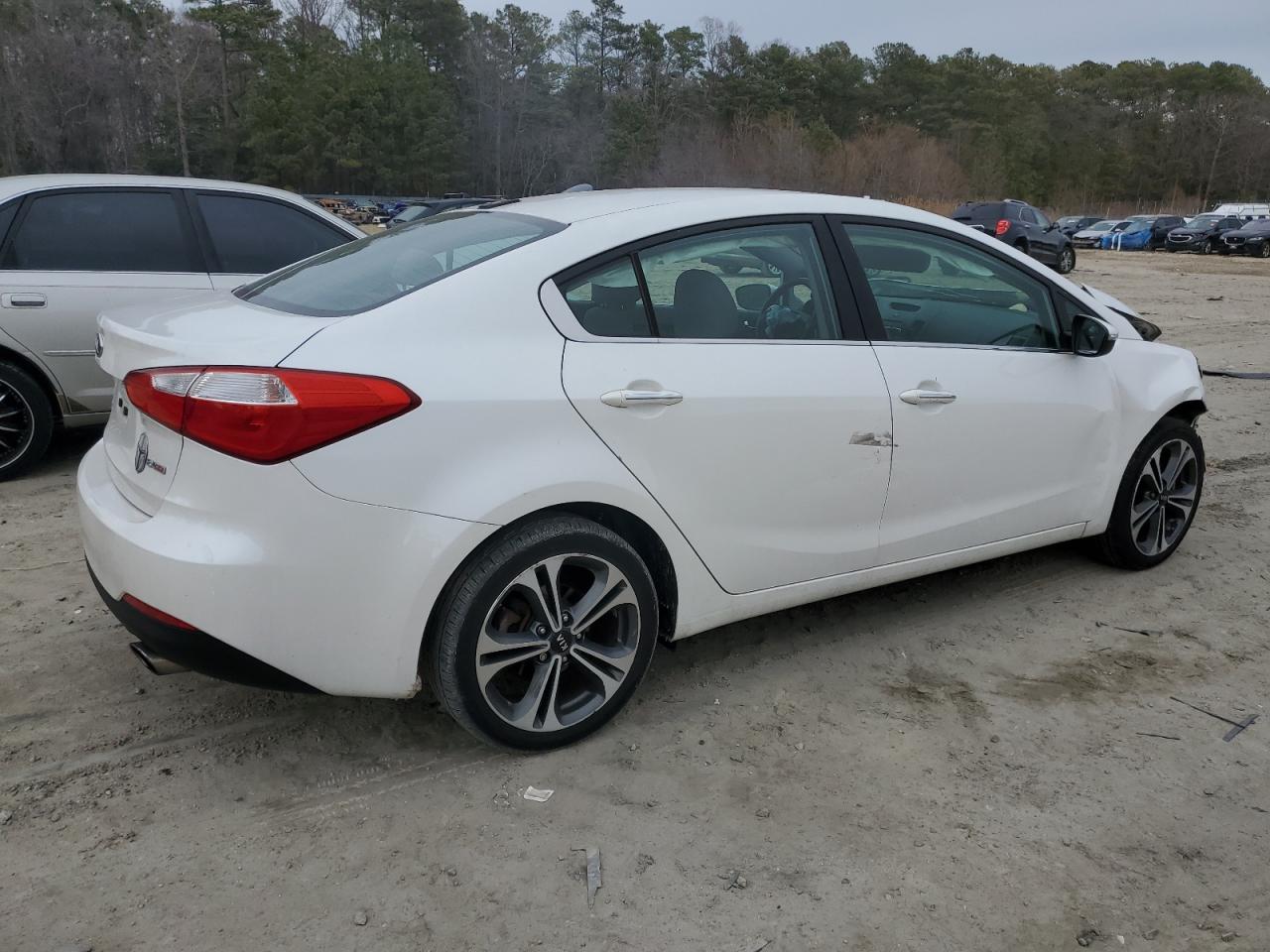 2014 Kia Forte - Image 3