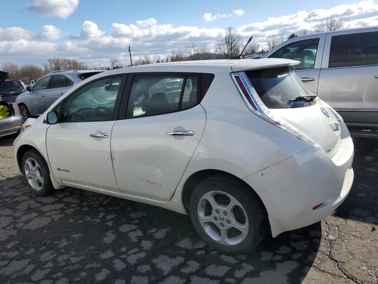 2013 Nissan Leaf - Image 2