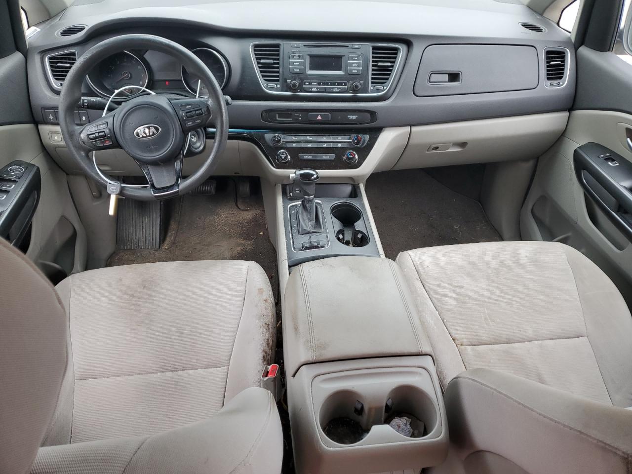 2015 Kia Sedona - Image 8