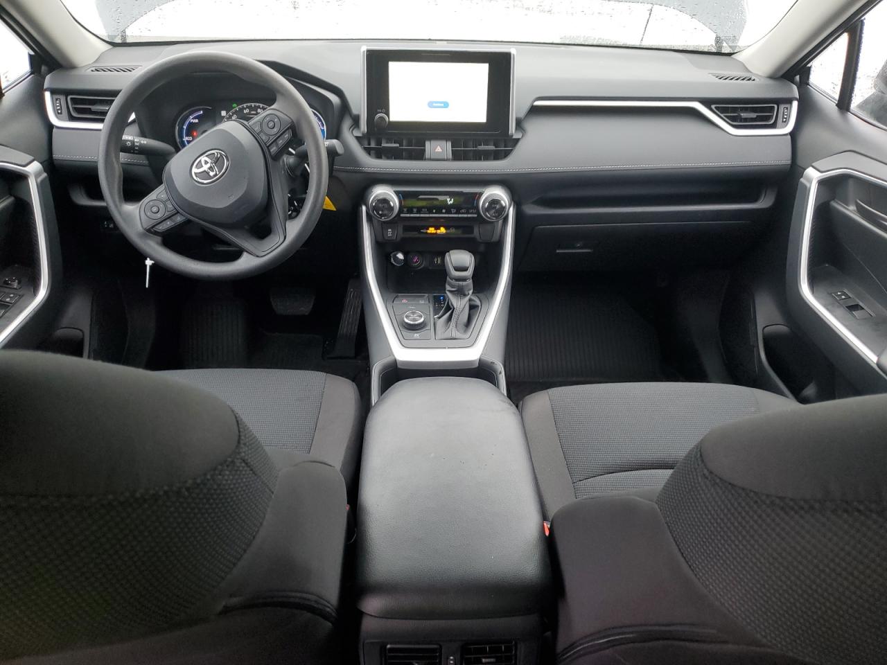 2024 Toyota RAV 4 - Image 8