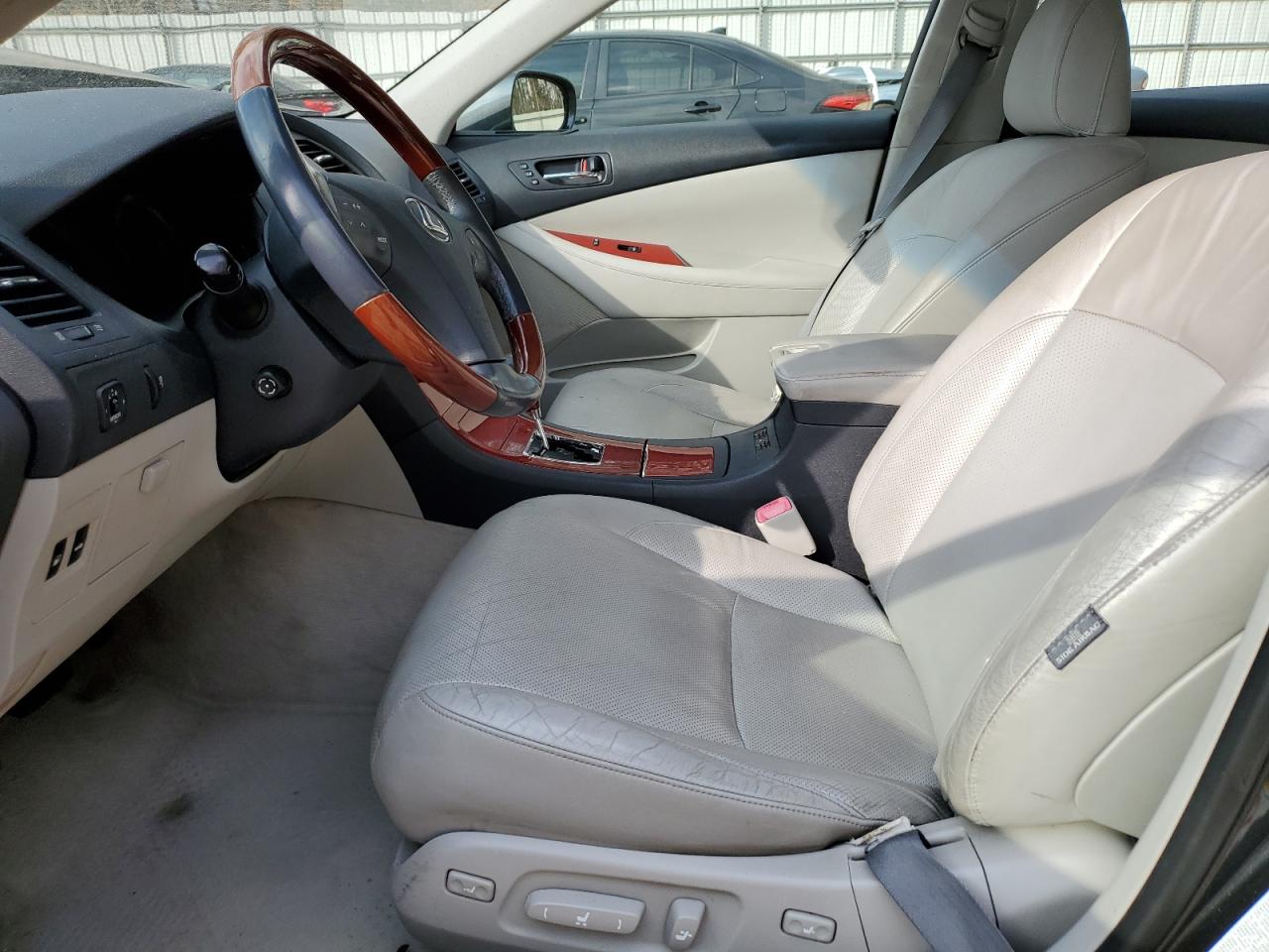 2009 Lexus ES - Image 7