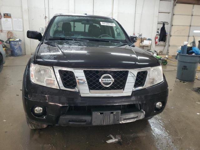  NISSAN FRONTIER 2016 Czarny