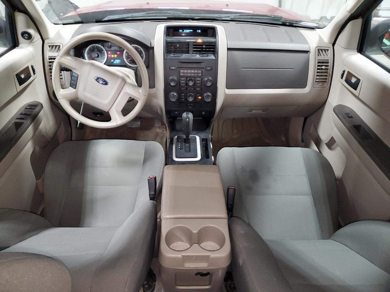 2009 Ford Escape - Image 8