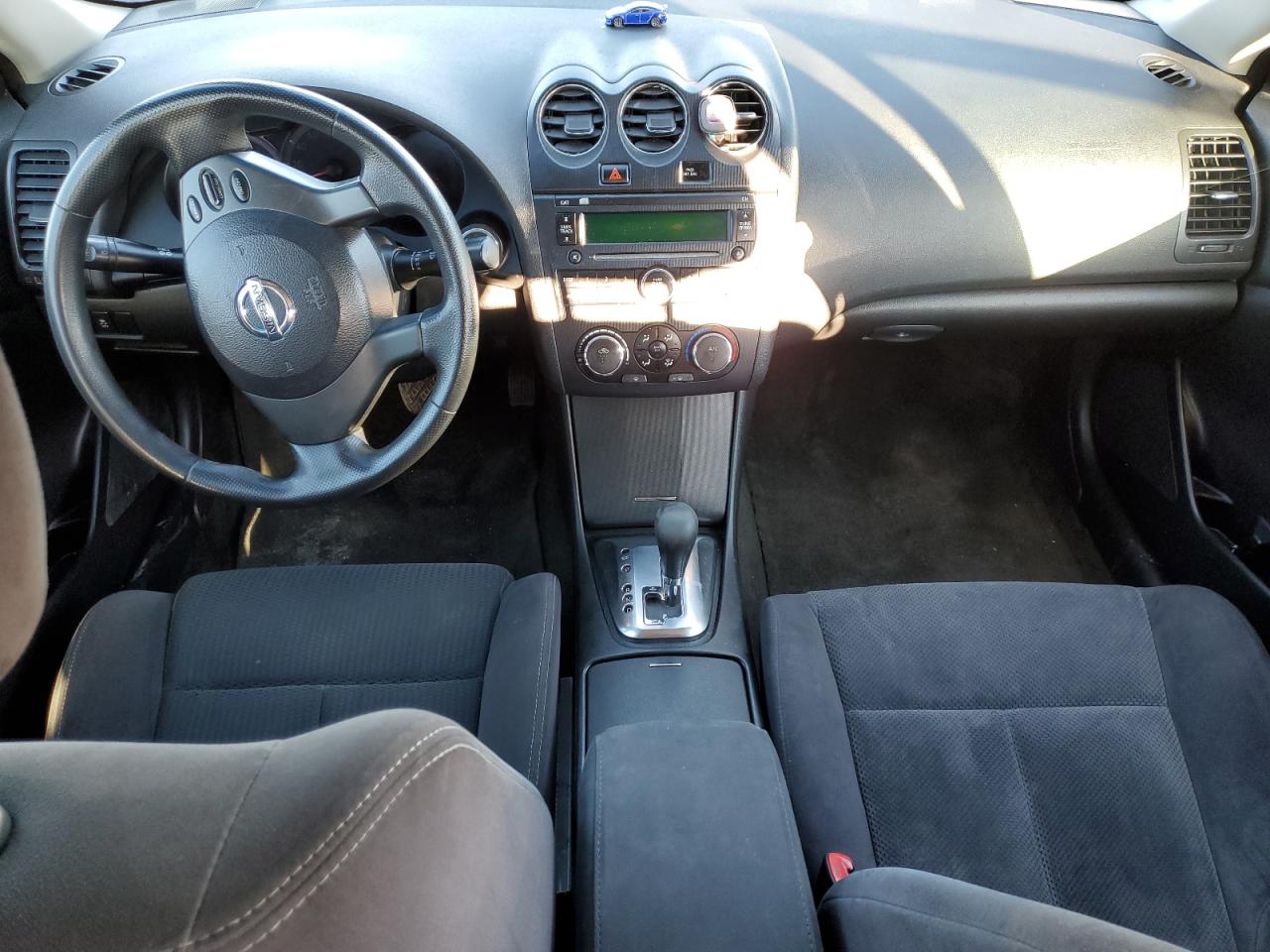 2012 Nissan Altima - Image 8