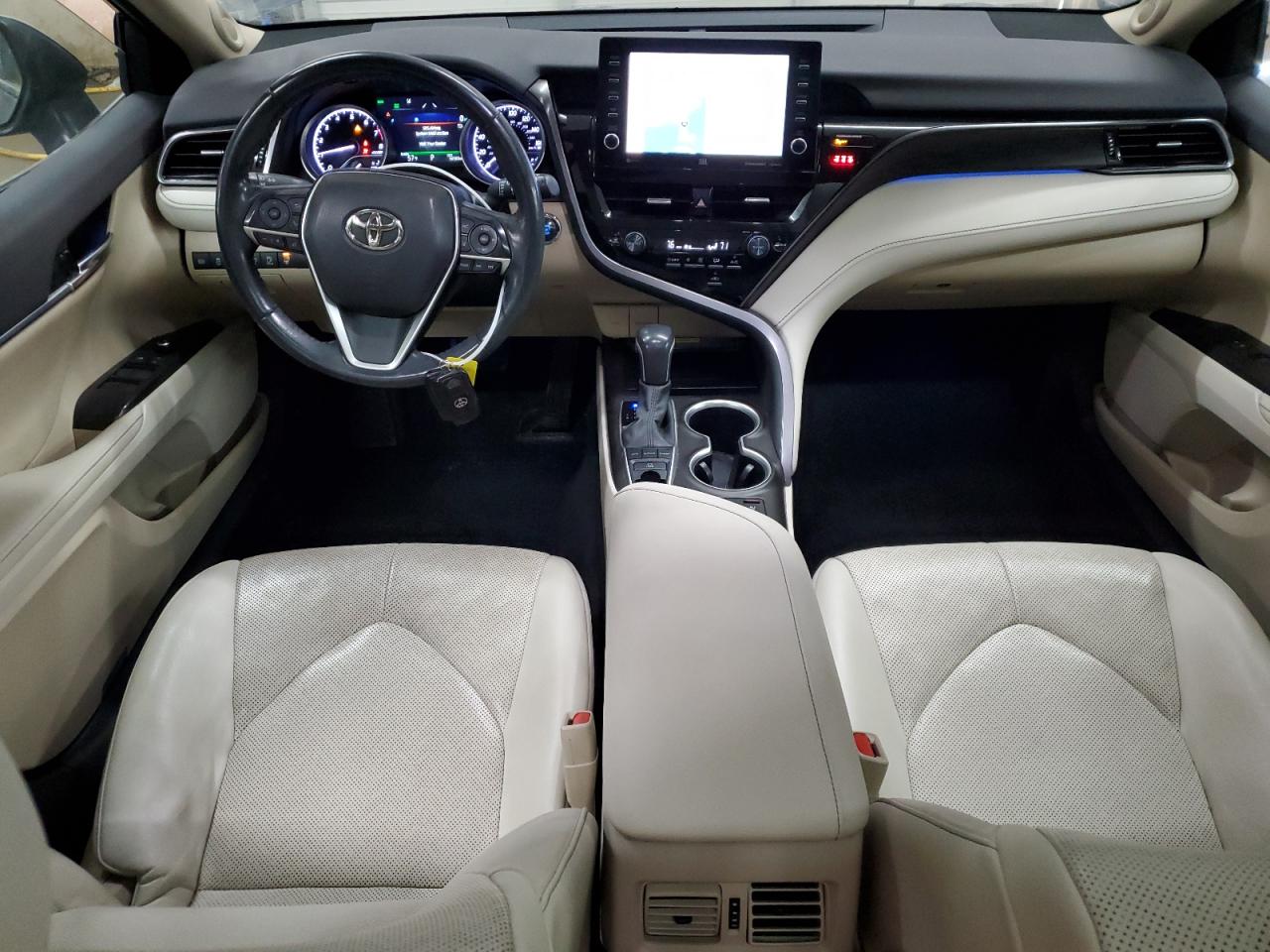 2021 Toyota Camry - Image 8