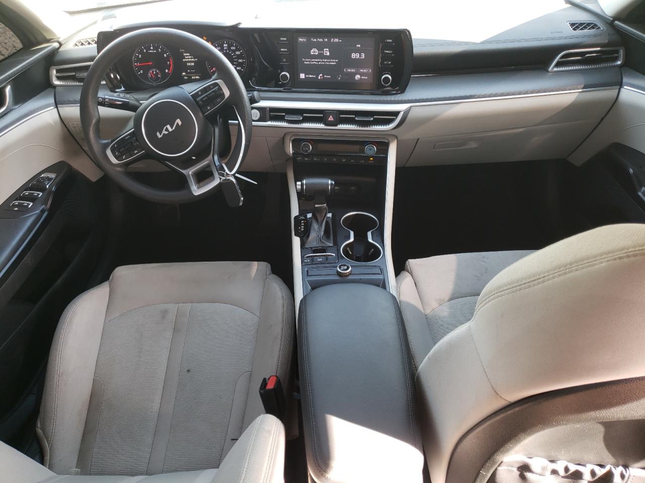 2022 Kia K5 - Image 8