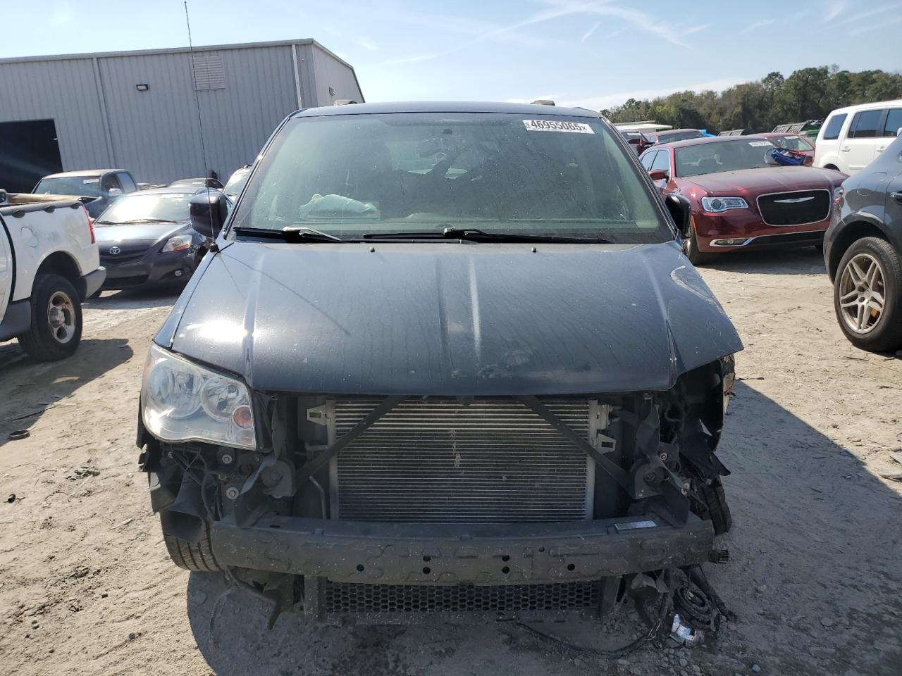2018 Dodge Caravan - Image 5