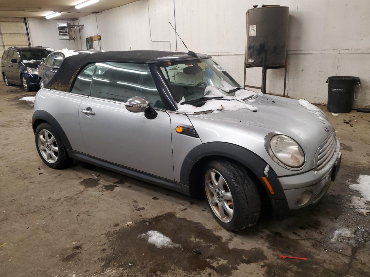 2010 MINI Cooper - Image 4