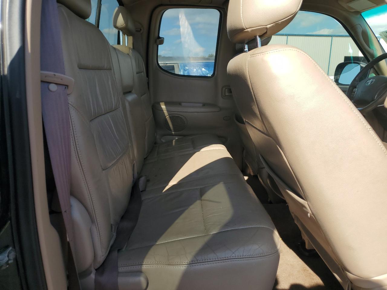 2003 Toyota Tundra - Image 10