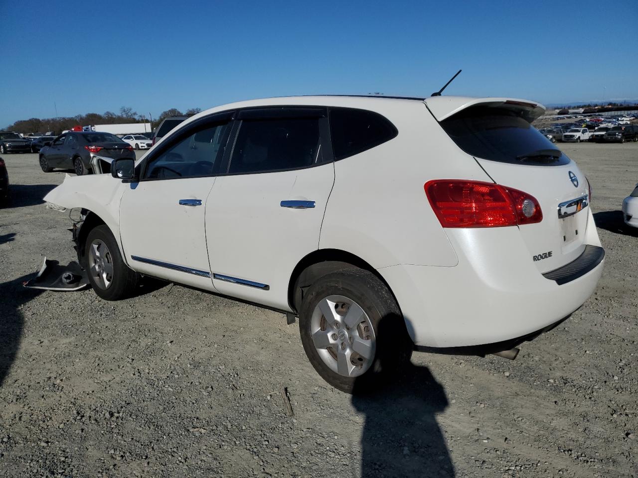 2013 Nissan Rogue - Image 2