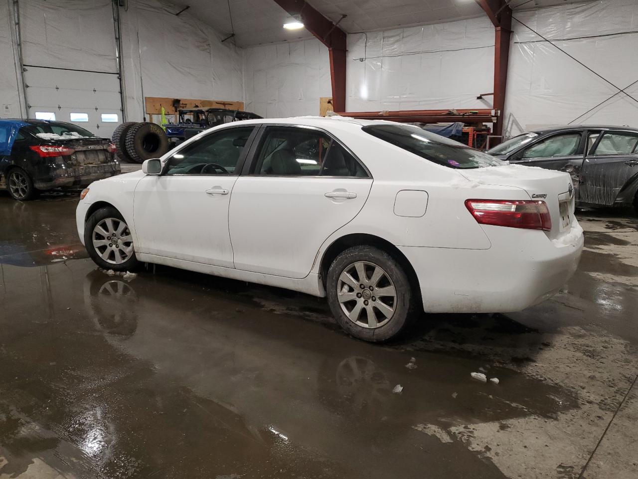 2007 Toyota Camry - Image 2