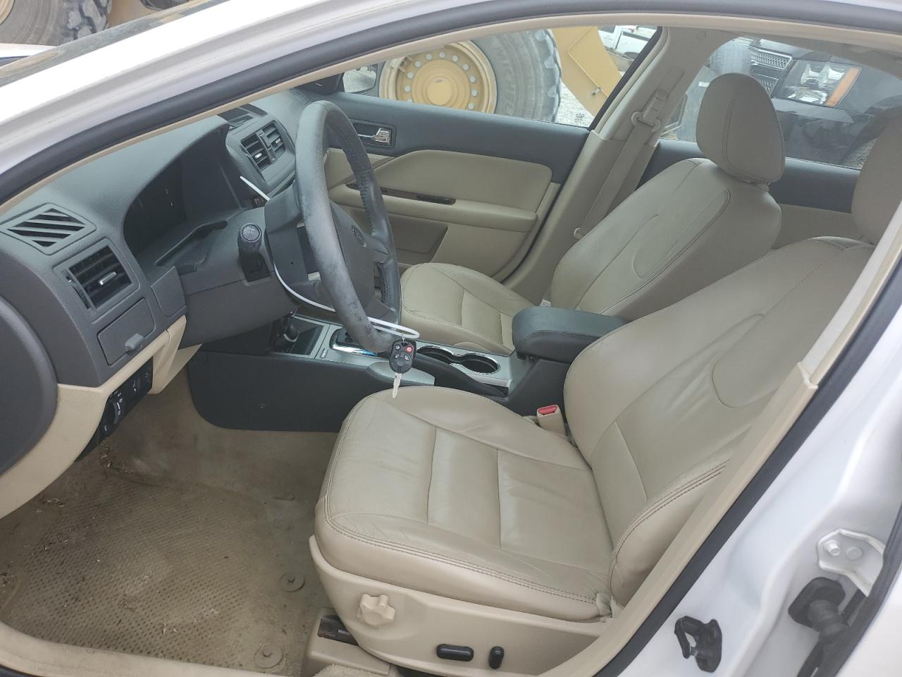 2010 Ford Fusion - Image 7