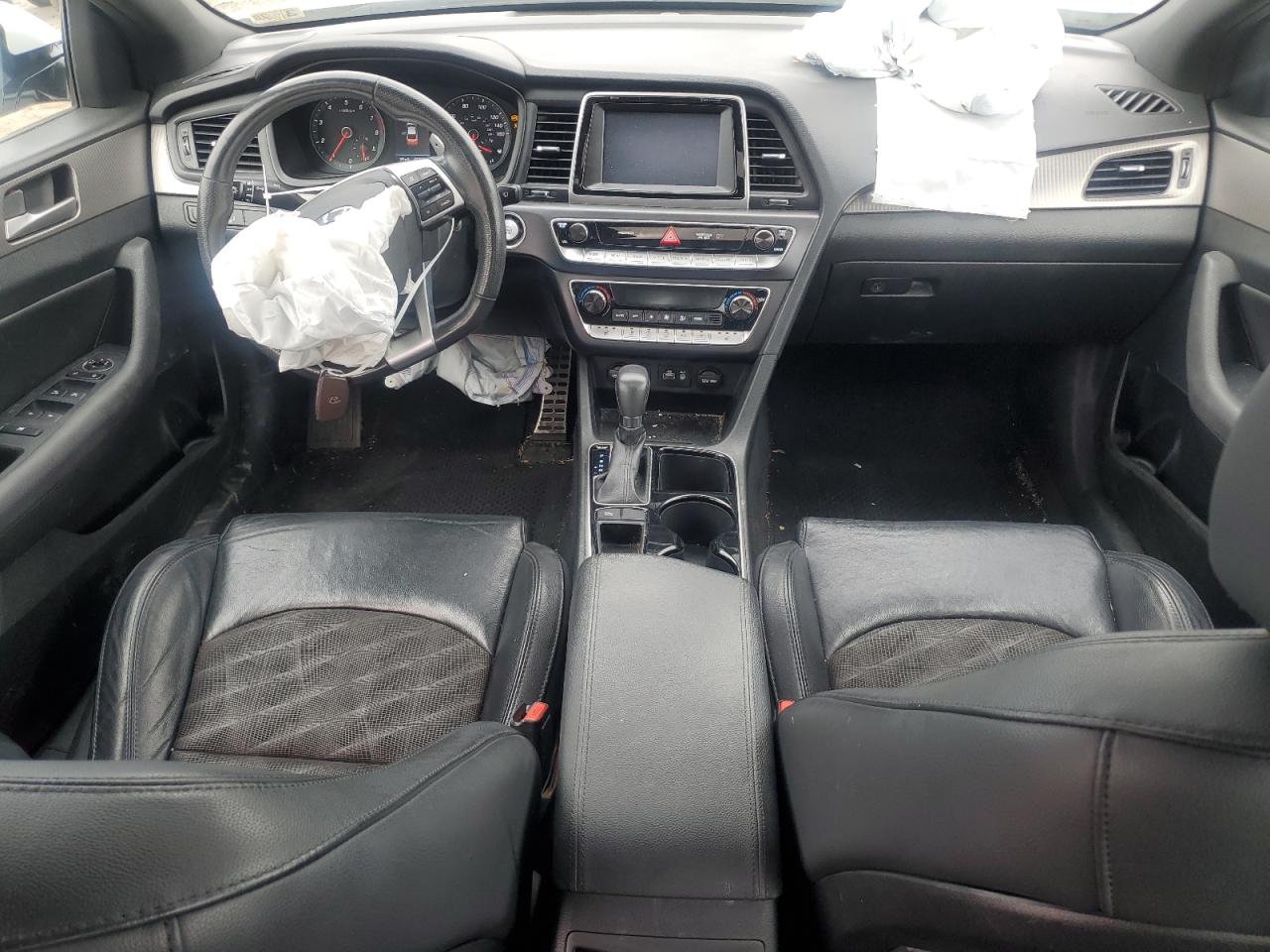 2019 Hyundai Sonata - Image 8
