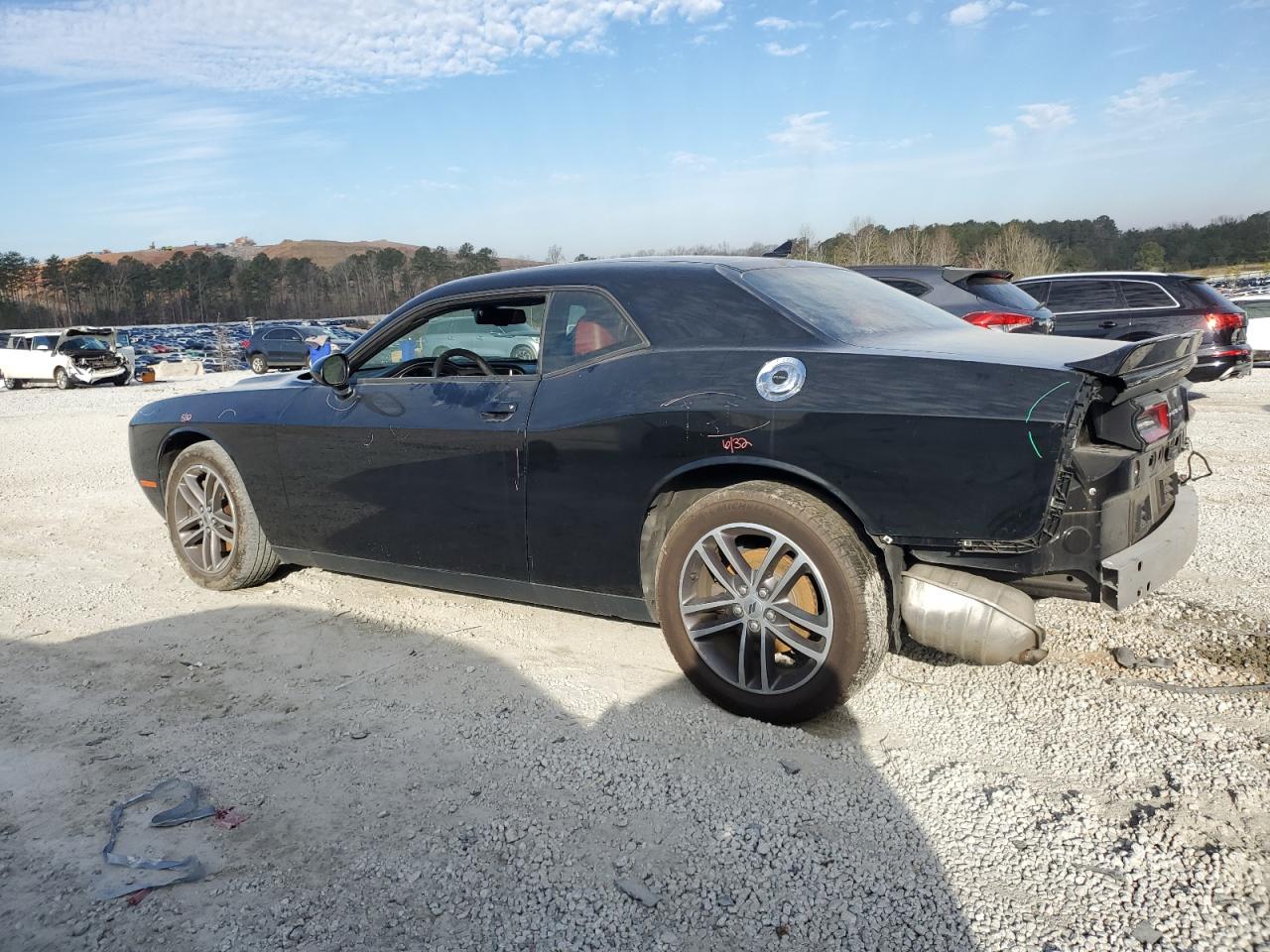 2019 Dodge Challenger - Image 2