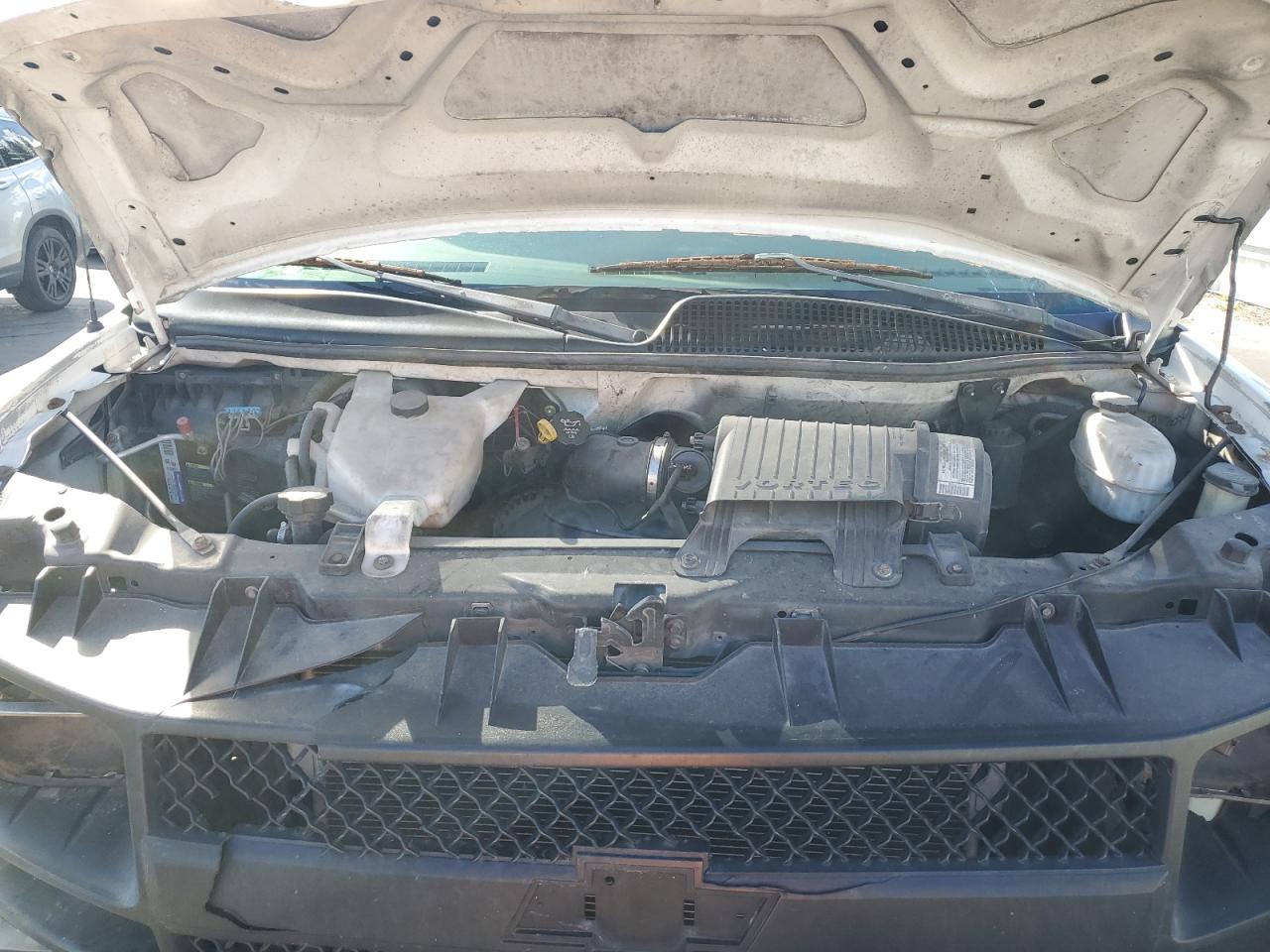 2005 Chevrolet Express G1500 VIN: 1GCFG15X651177090 Lot: 45412575