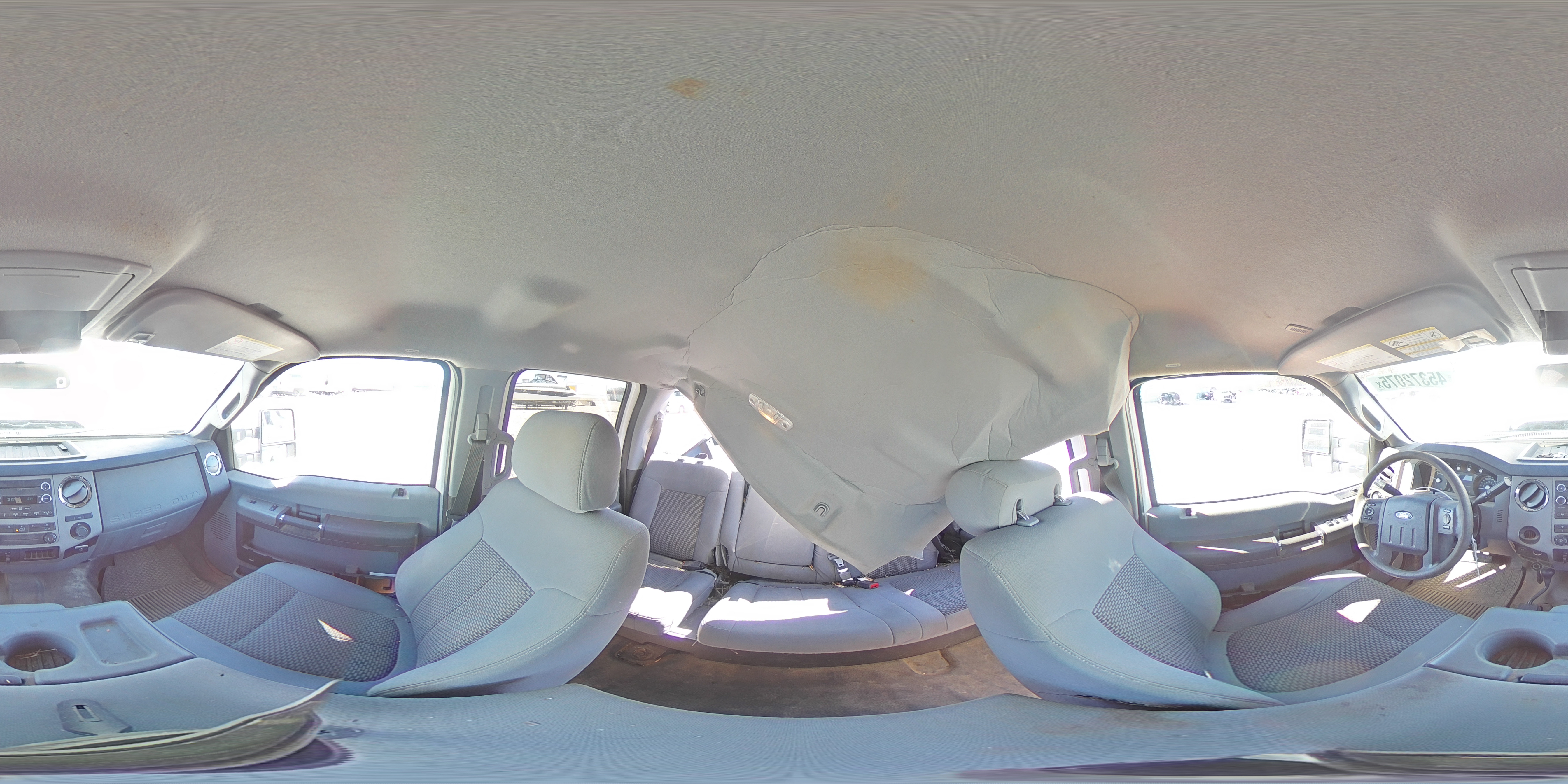 2015 Ford F350 - Image 15