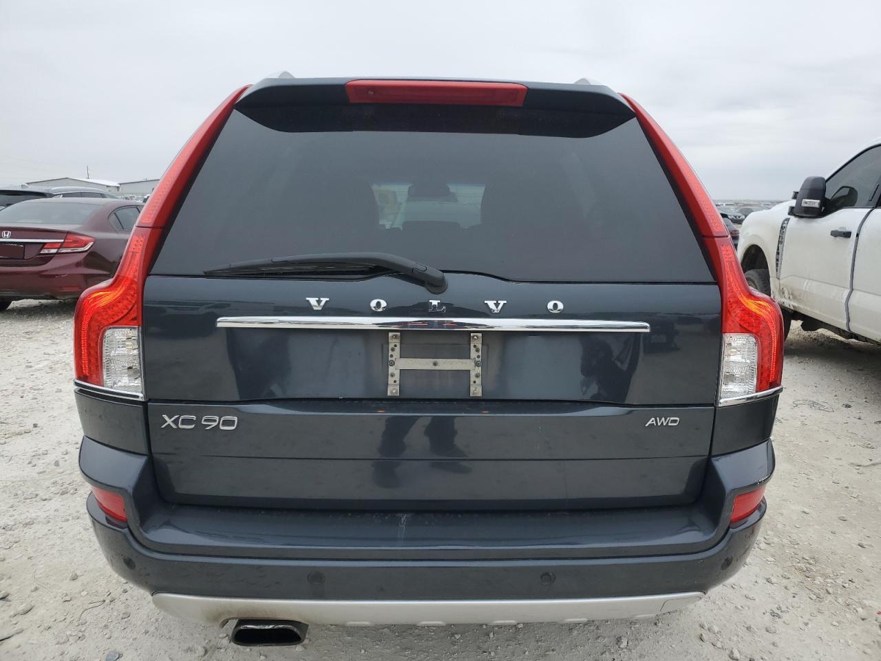 2014 Volvo XC90 - Image 6