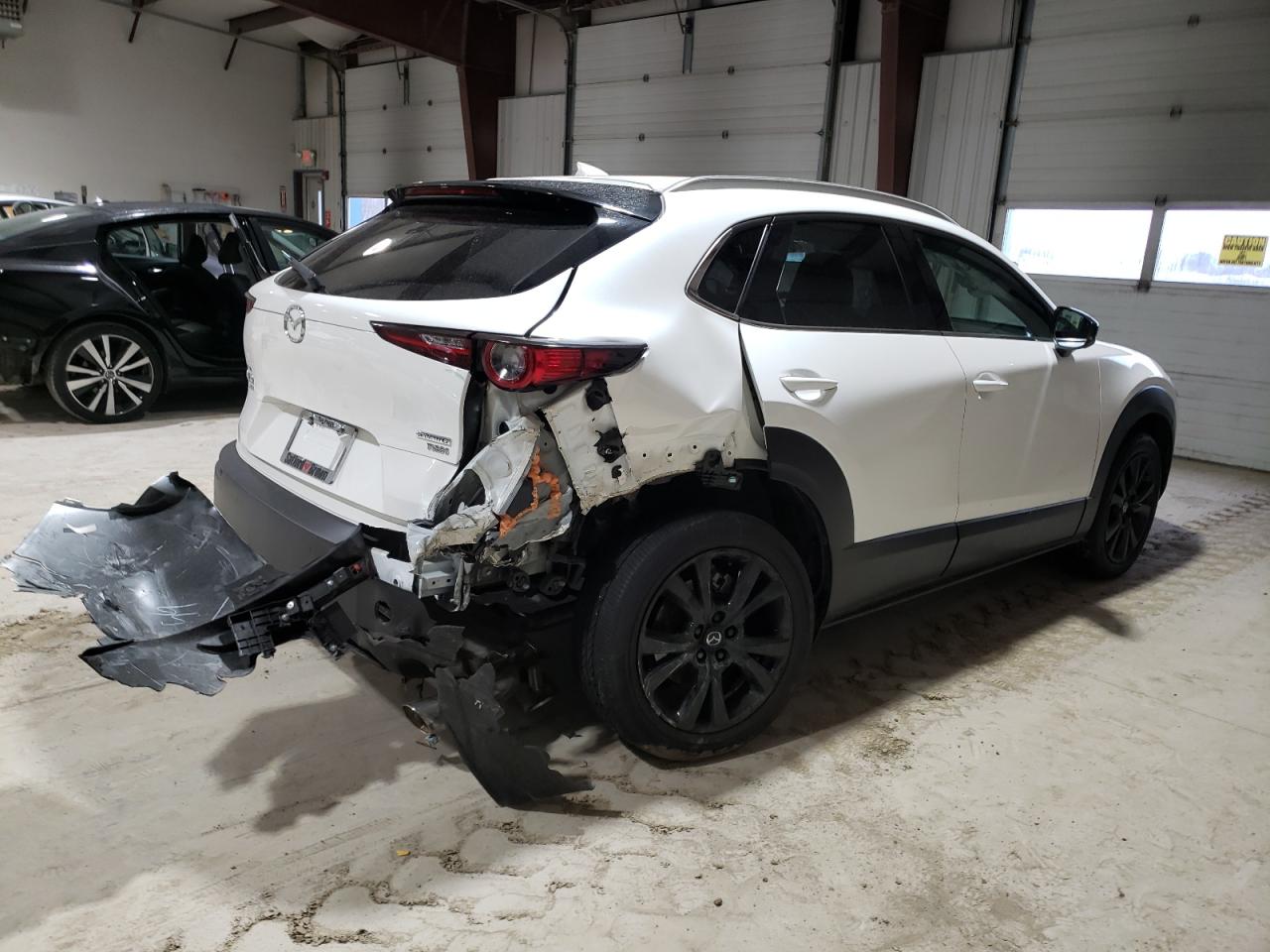 2022 Mazda CX-30 - Image 3