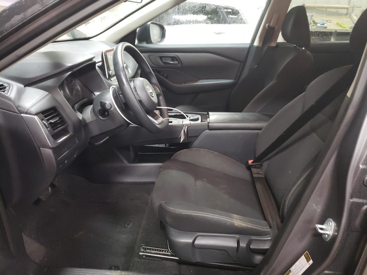 2024 Nissan Rogue - Image 7