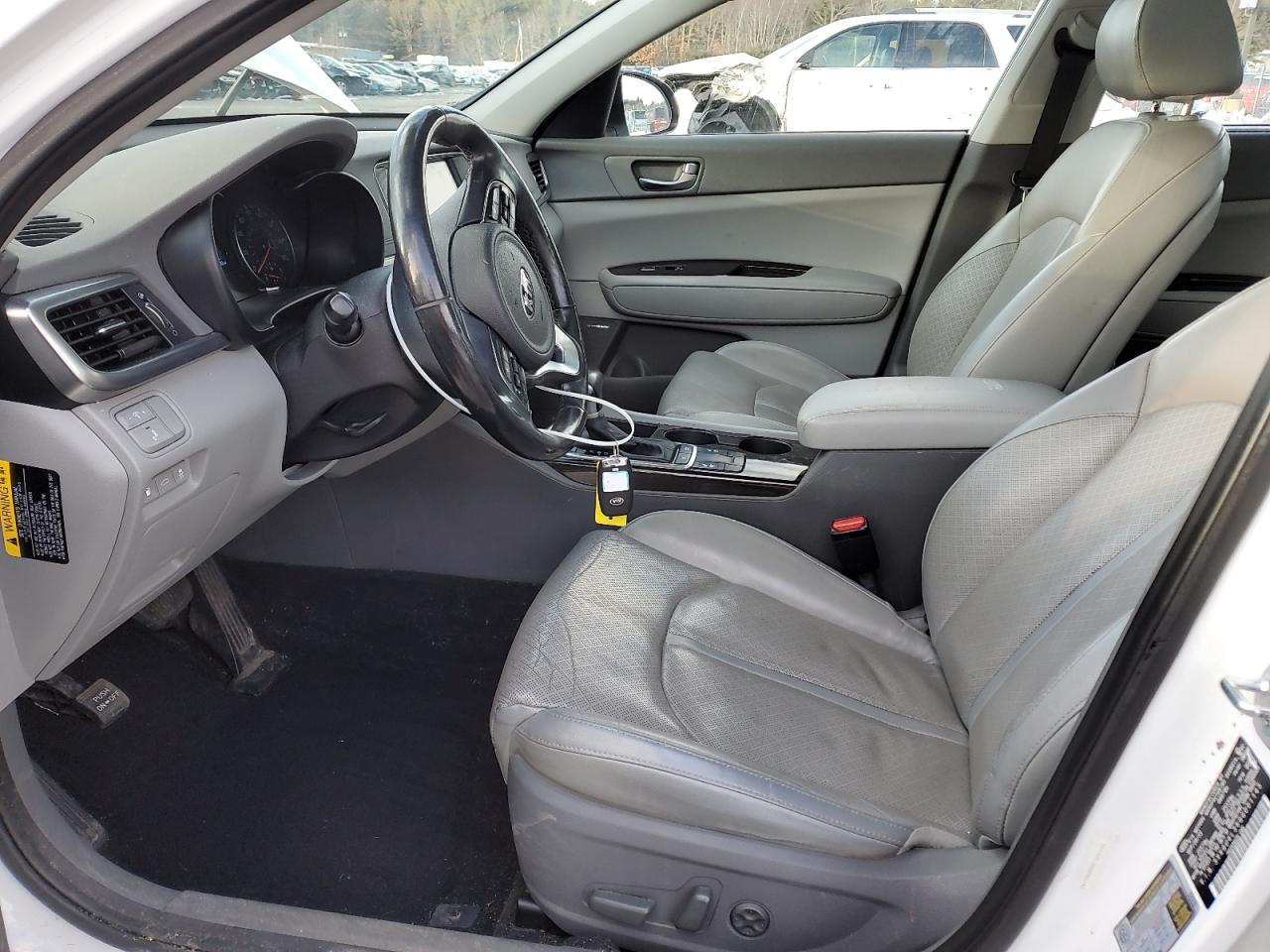 2016 Kia Optima - Image 7
